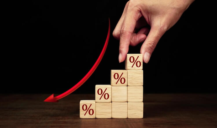 cascading liquidations